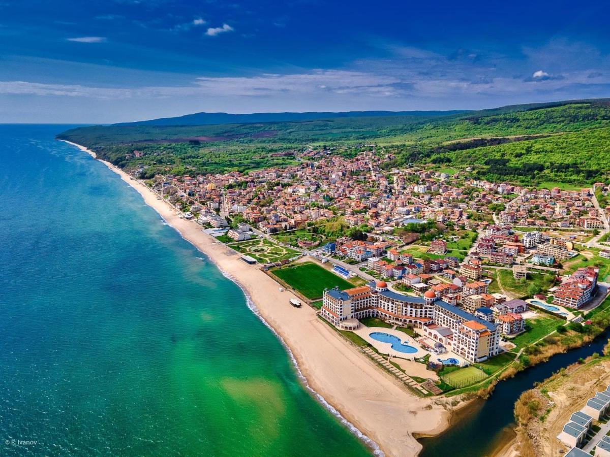 Апартамент Ели Obzor Exteriör bild